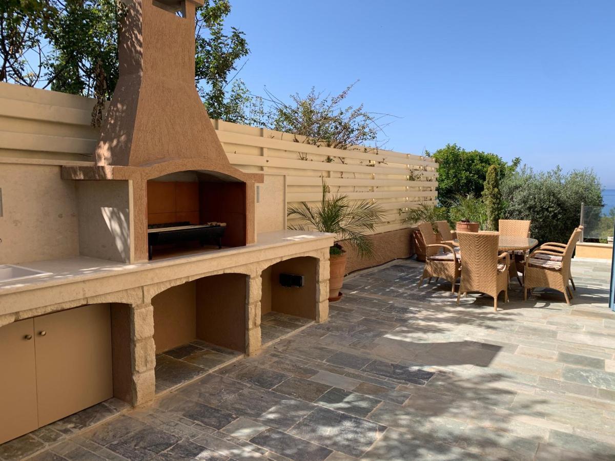 Beach Villa Olivia Нео Хорио Екстериор снимка