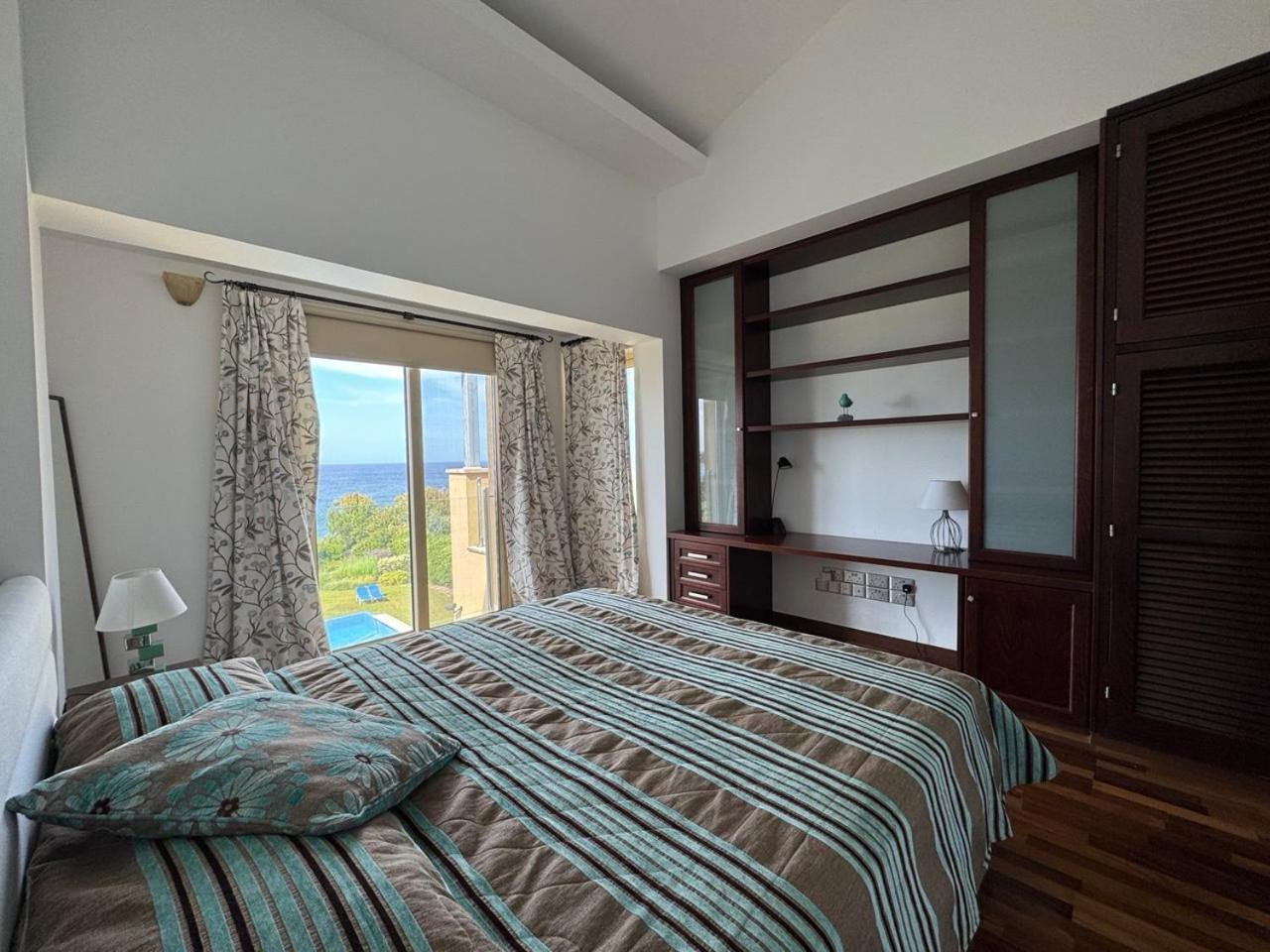 Beach Villa Olivia Нео Хорио Екстериор снимка