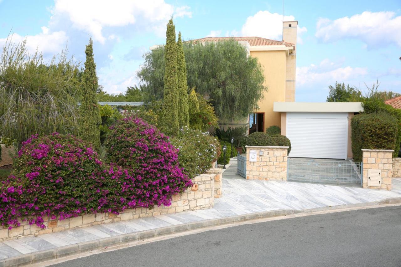 Beach Villa Olivia Нео Хорио Екстериор снимка